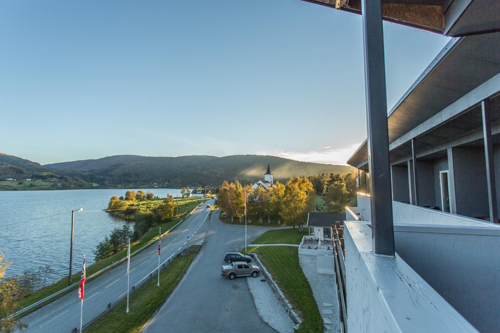 Oppheim Hotel & Resort Voss Экстерьер фото